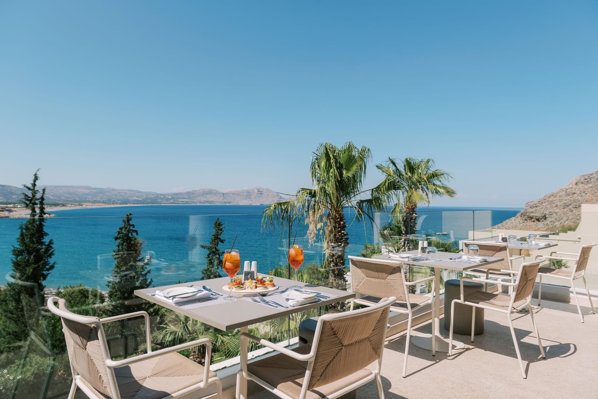 Estia Main Restaurant Image